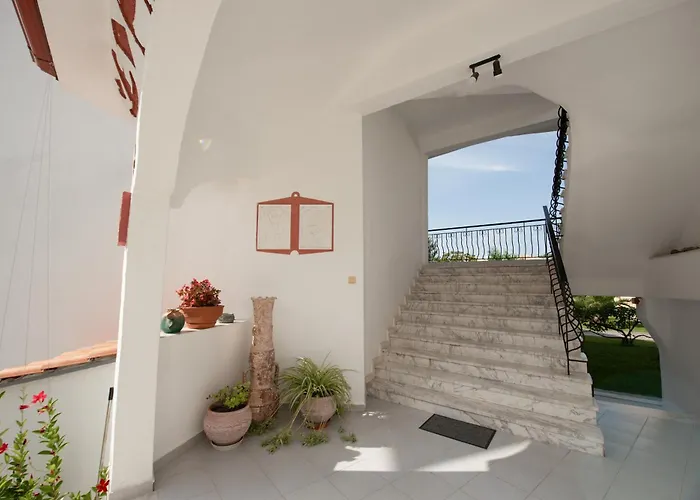 Otel Estia