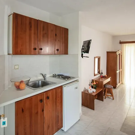 Hotel Estia *