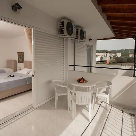 Estia Hotel Fourka